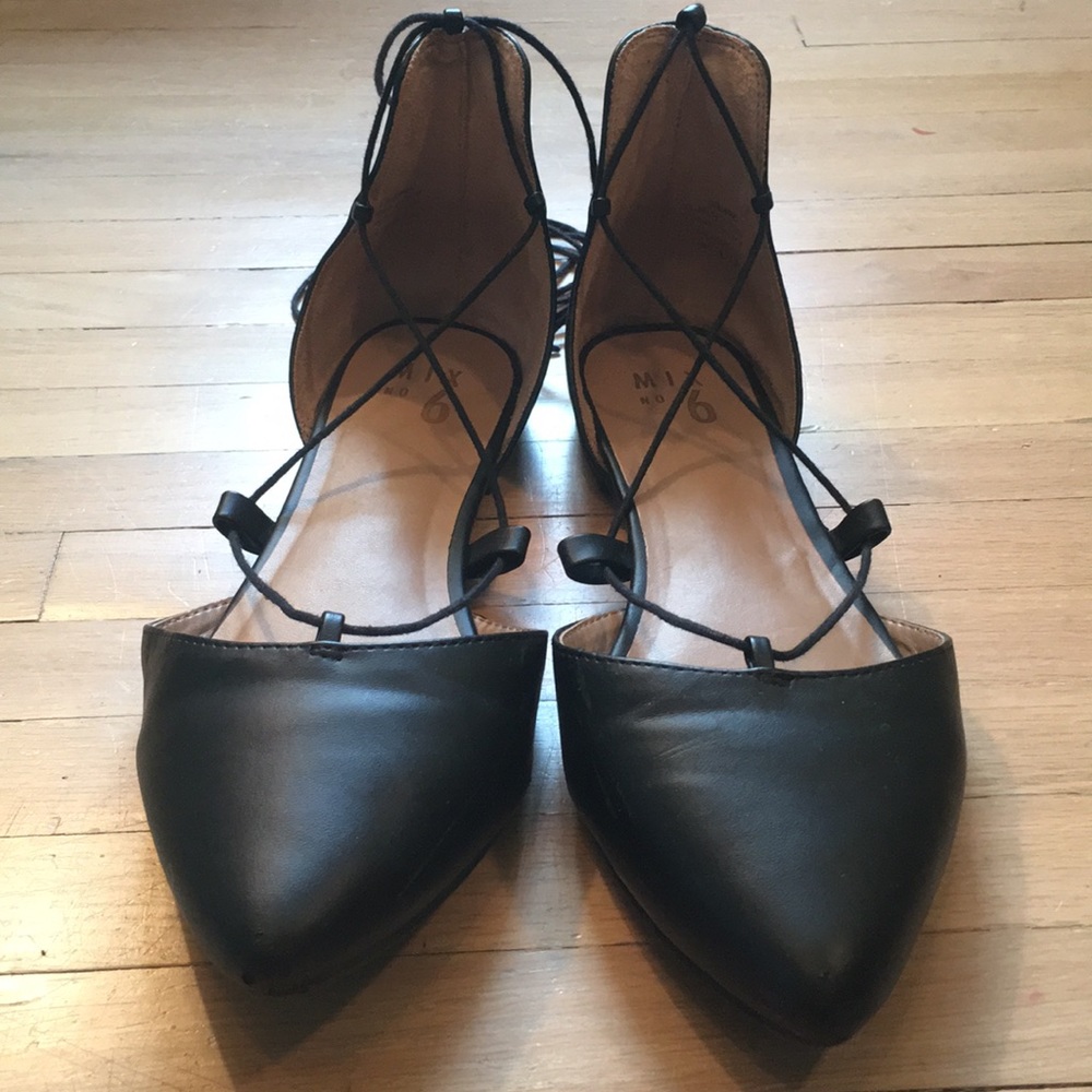 Lace up ballet flats 🥿